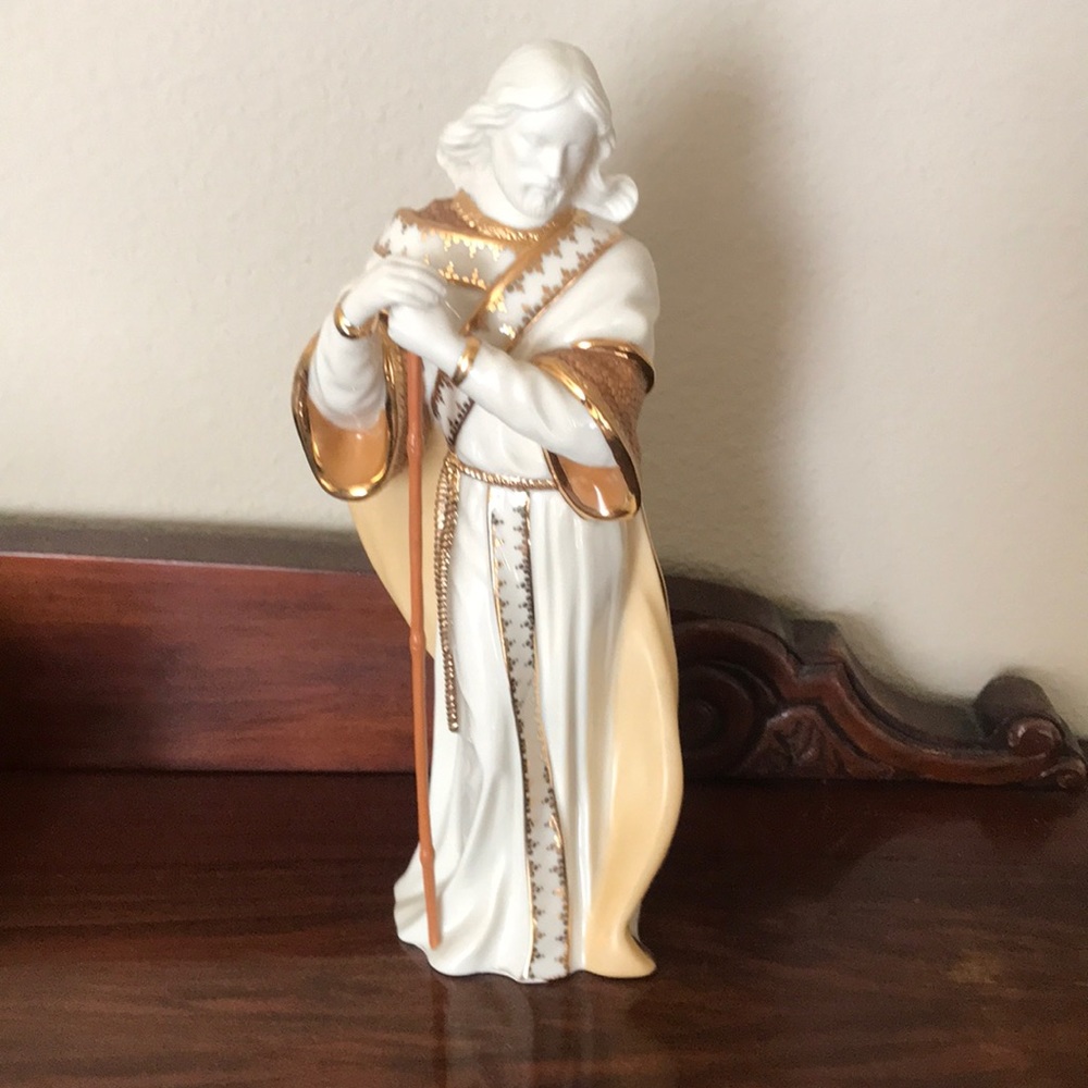 🟡 Lenox Joseph First Blessing Nativity